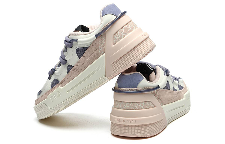 Shop (W) FILA サルト衝撃吸収・滑り止めローカット レトロピンクブルー F12W141225FVS