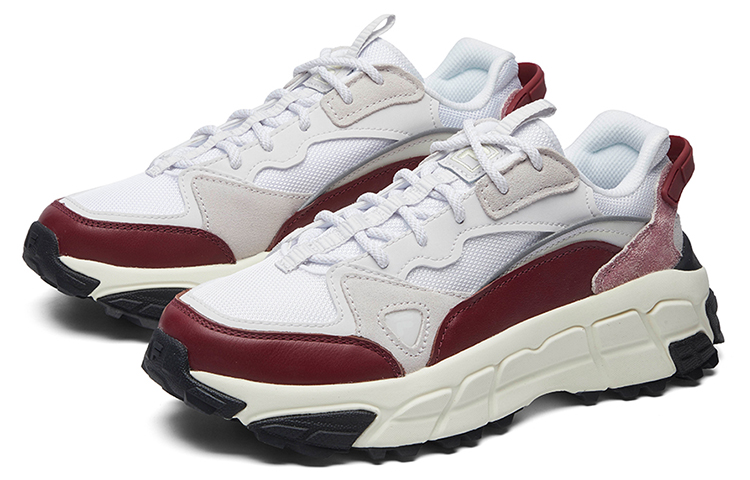 Lookbook Fila 斐乐 Skyrunner 天型者 復古百搭 厚底休閒老爹鞋 女款 灰紅