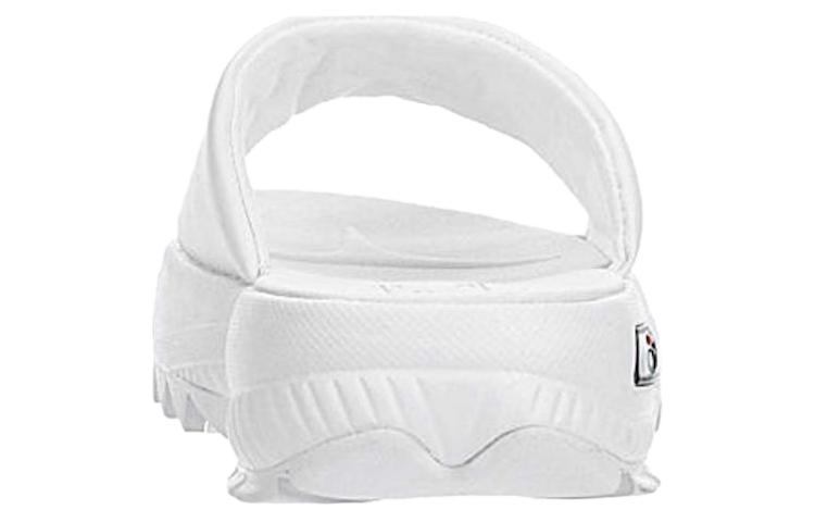 Shop (W) FILA Slide ''Witte Comfort'' 5SM00083_147
