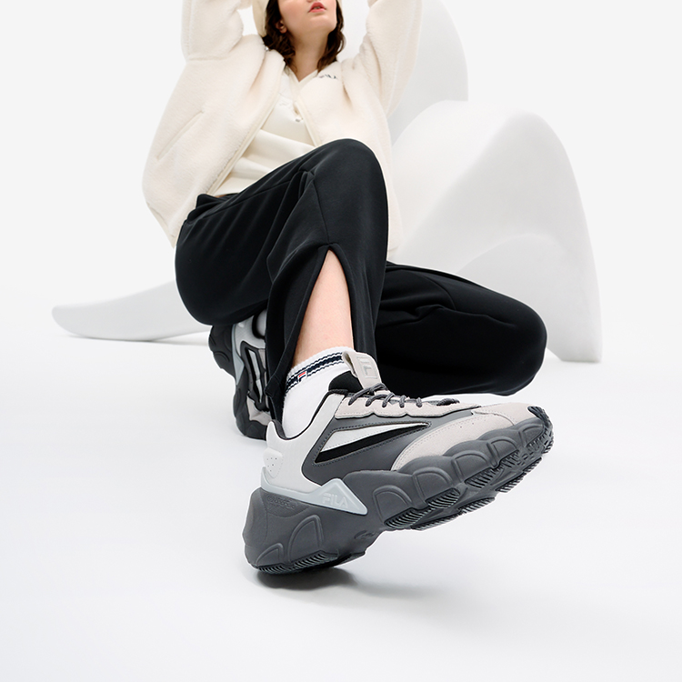 Details for (W) 휠라 스매셔 '로터스 그레이/아이언 포징' F12W241117FVF