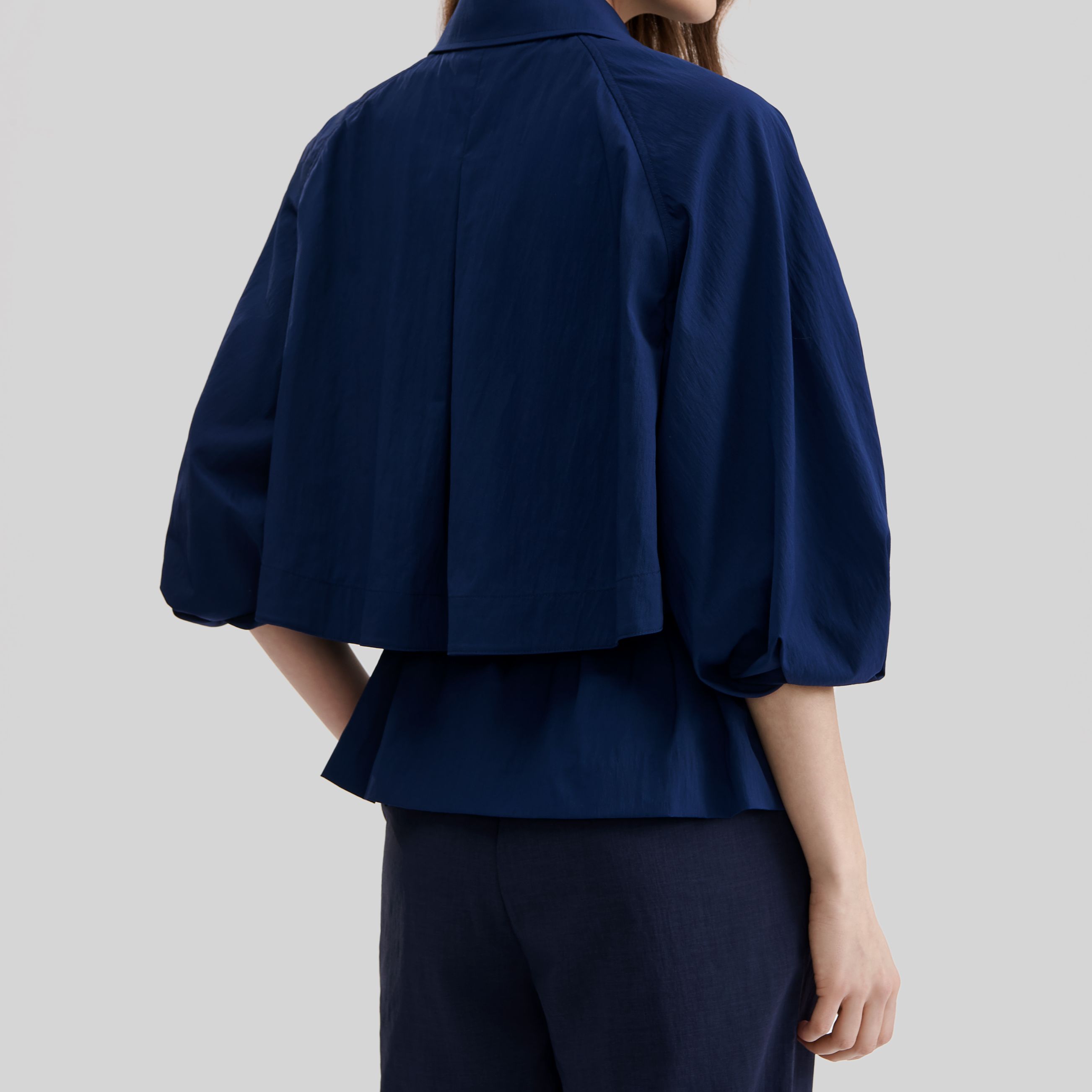 Purchase (W) FILA纯色单排扣夹克塔霍蓝长袖 F11W324703F-DB