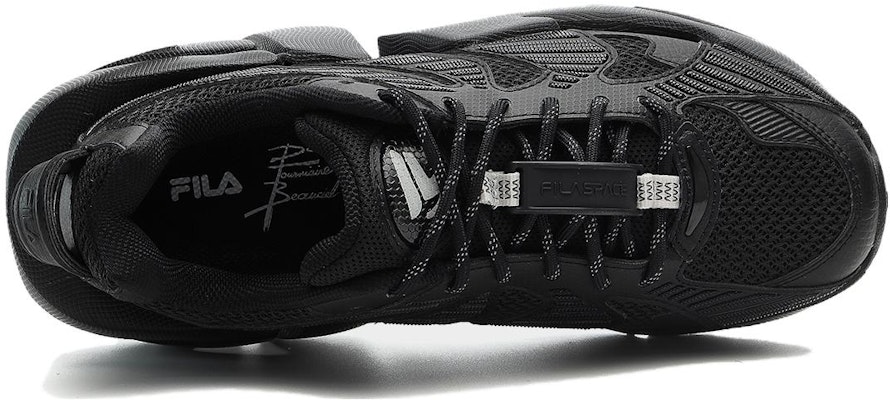 (W) FILA Space Low 'Sepatu Ayah Hitam Trendy' F12W324103FBK Lookbook (W) FILA Space Low 'Sepatu Ayah Hitam Trendy' F12W324103FBK