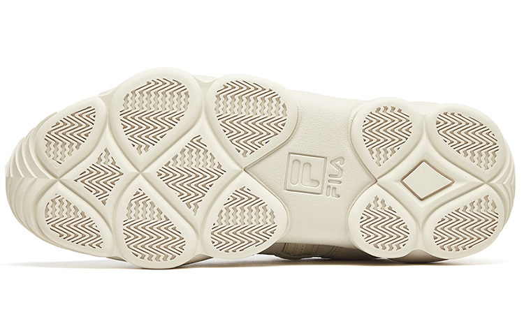 Shop FILA FUSION斐樂潮牌 Spaghetti 低幫 復古籃球鞋 女款 米色