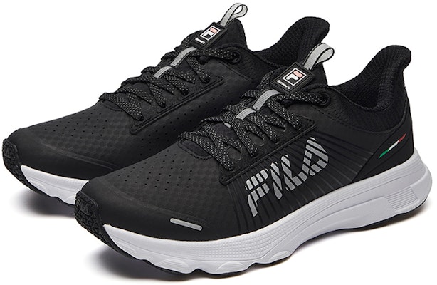 (W) FILA サラウンド 1S ロー ブラック A12W042211FBK Lookbook (W) FILA サラウンド 1S ロー ブラック A12W042211FBK