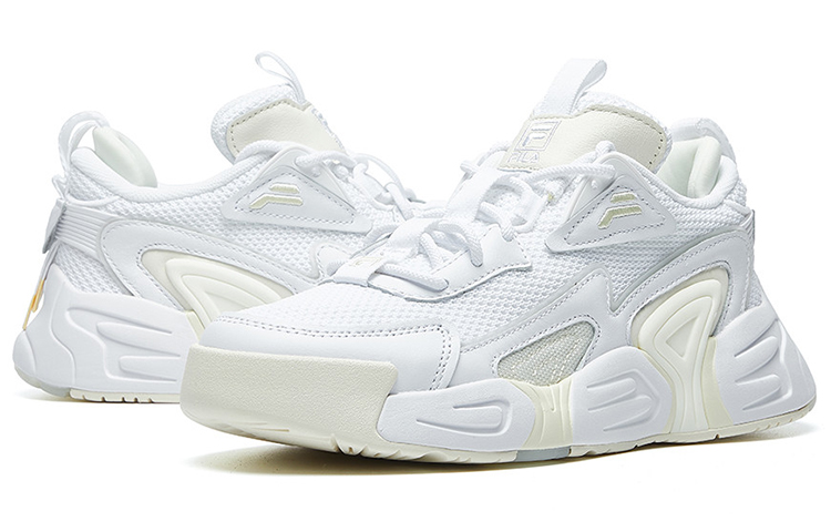 Shop (W) FILA SWARM低帮白色旋纹运动鞋 F12W021213FWT