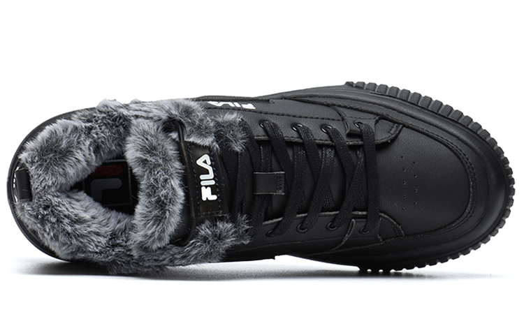 Lookbook (W) FILA Tara We Kasut Low-Top Hitam F12W144315FBK