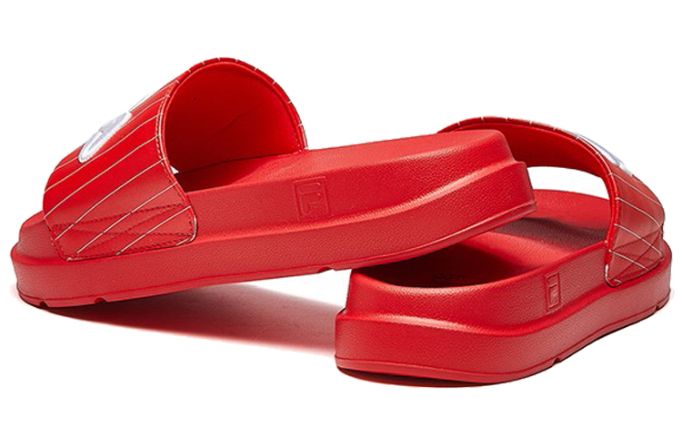 Lookbook (W) Sandales FILA Semelle Épaisse Rouges pour Plage F12W024610FRD