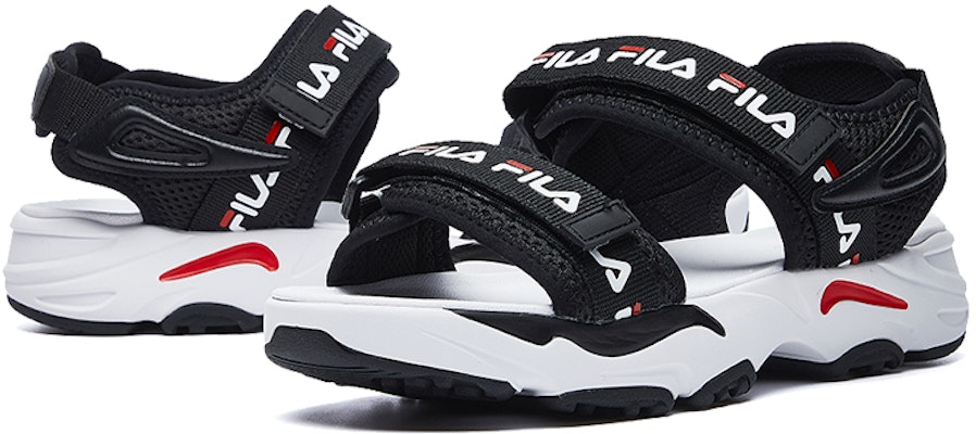 (W) FILA TRACER SANDAL Hitam/Putih F12W024529FBK Lookbook (W) FILA TRACER SANDAL Hitam/Putih F12W024529FBK