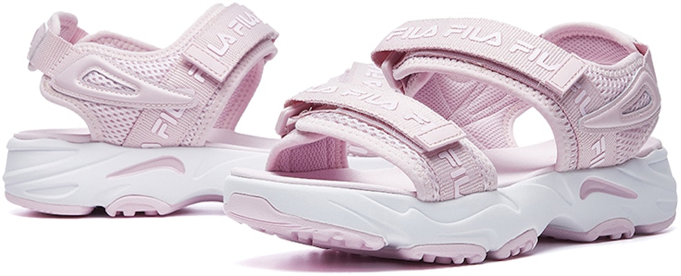 (W) Sandal FILA TRACER Warna Pink F12W024529FPK Lookbook (W) Sandal FILA TRACER Warna Pink F12W024529FPK