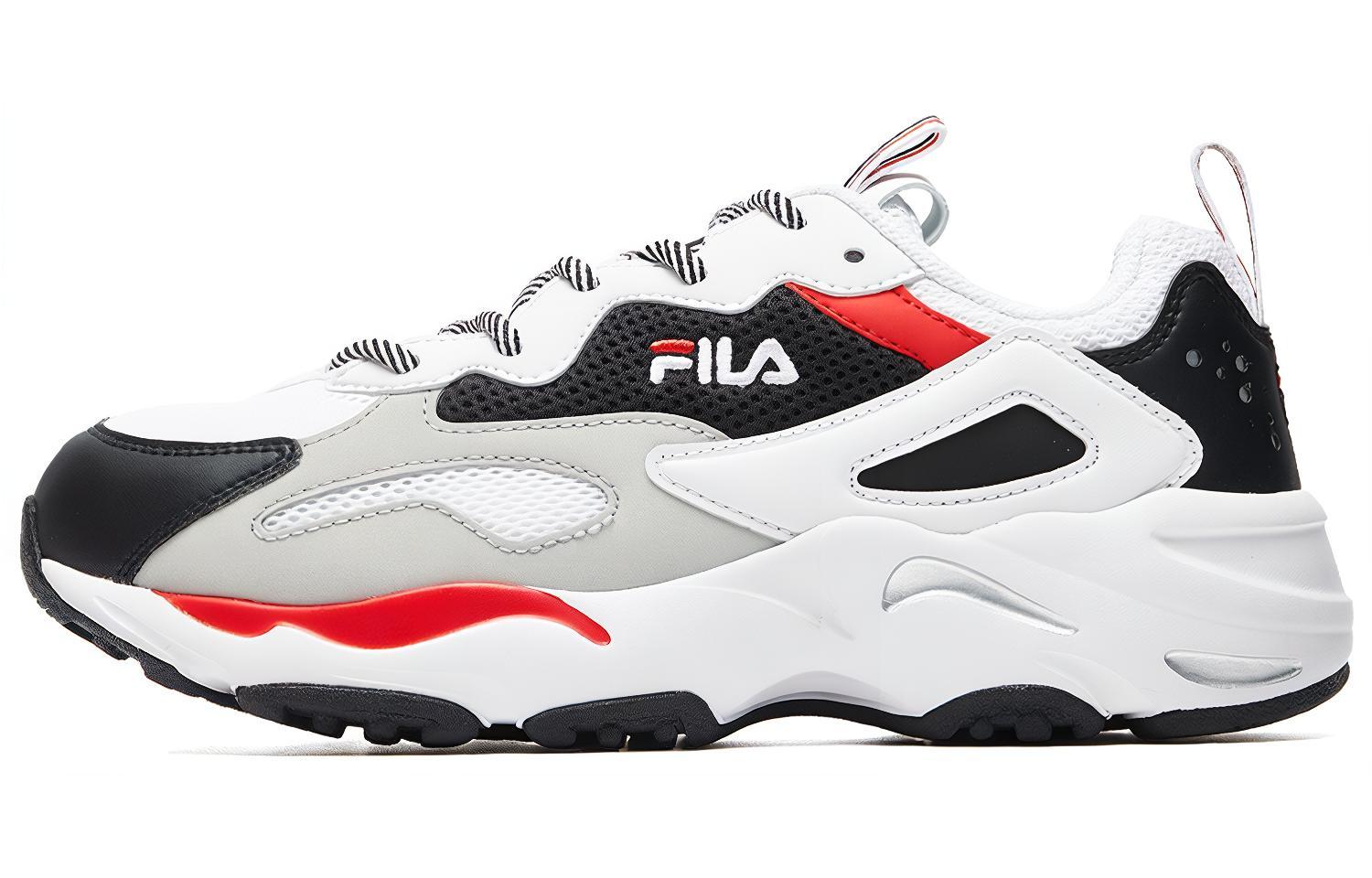 (Women) FILA Tracer Series Retro Thick Sole Casual Shoe Black F12W021111FBW