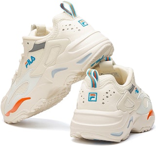 (W) 휠라 트레이서 화이트 (Filla Teureiseo Hwaiteu) F12W021111FGD Lookbook (W) 휠라 트레이서 화이트 (Filla Teureiseo Hwaiteu) F12W021111FGD