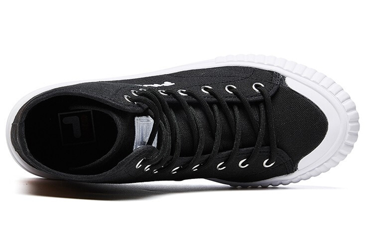 Lookbook (W) FILA Trail High-Top Kanvas 'Hitam dan Putih' F52W921303FBK