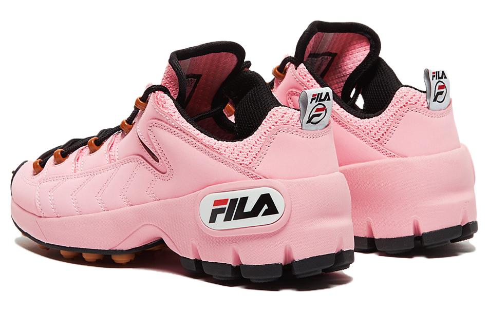 Shop (W) FILA 越野先锋粉色运动鞋 5RM00790-651