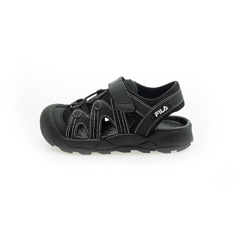 (W) FILA Urban Creek Sneakers