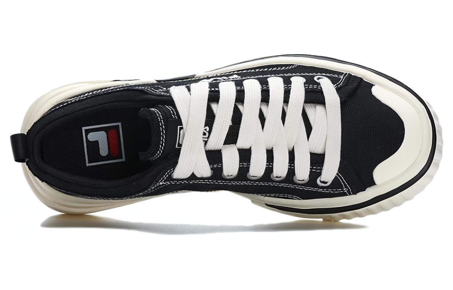 Lookbook FILA斐樂 低筒 帆布鞋 女款 白黑