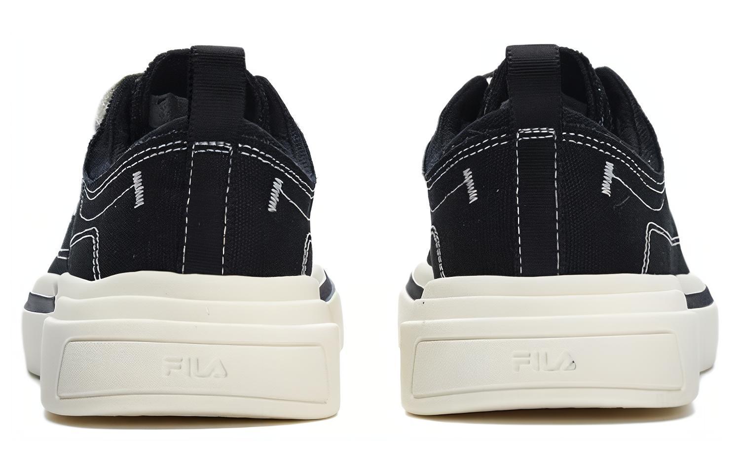 Shop FILA斐樂 低筒 帆布鞋 女款 白黑