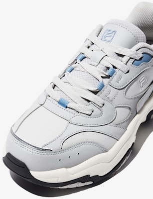 Fila Wavy Rumble Kelabu Biru Putih 1100FS253OD03X009031 Sizing Fila Wavy Rumble Kelabu Biru Putih 1100FS253OD03X009031