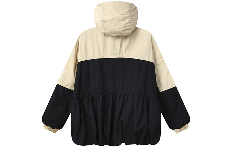 Lookbook (W) FILA x MIHARA YASUHIRO Chaqueta Negra Trigo Tejida con Capucha Colorblock. F11W133704F-BK