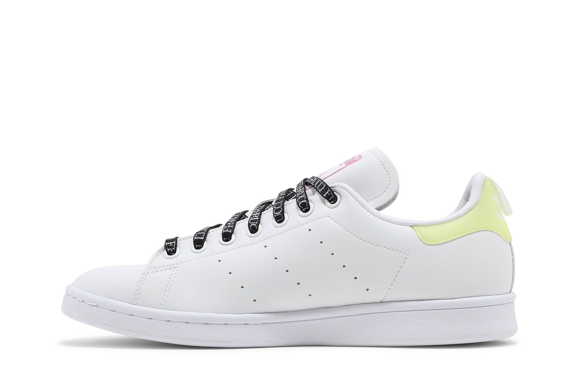 Lookbook フィオルッチ×アディダス スタンスミス「愛とは？」 EG5152