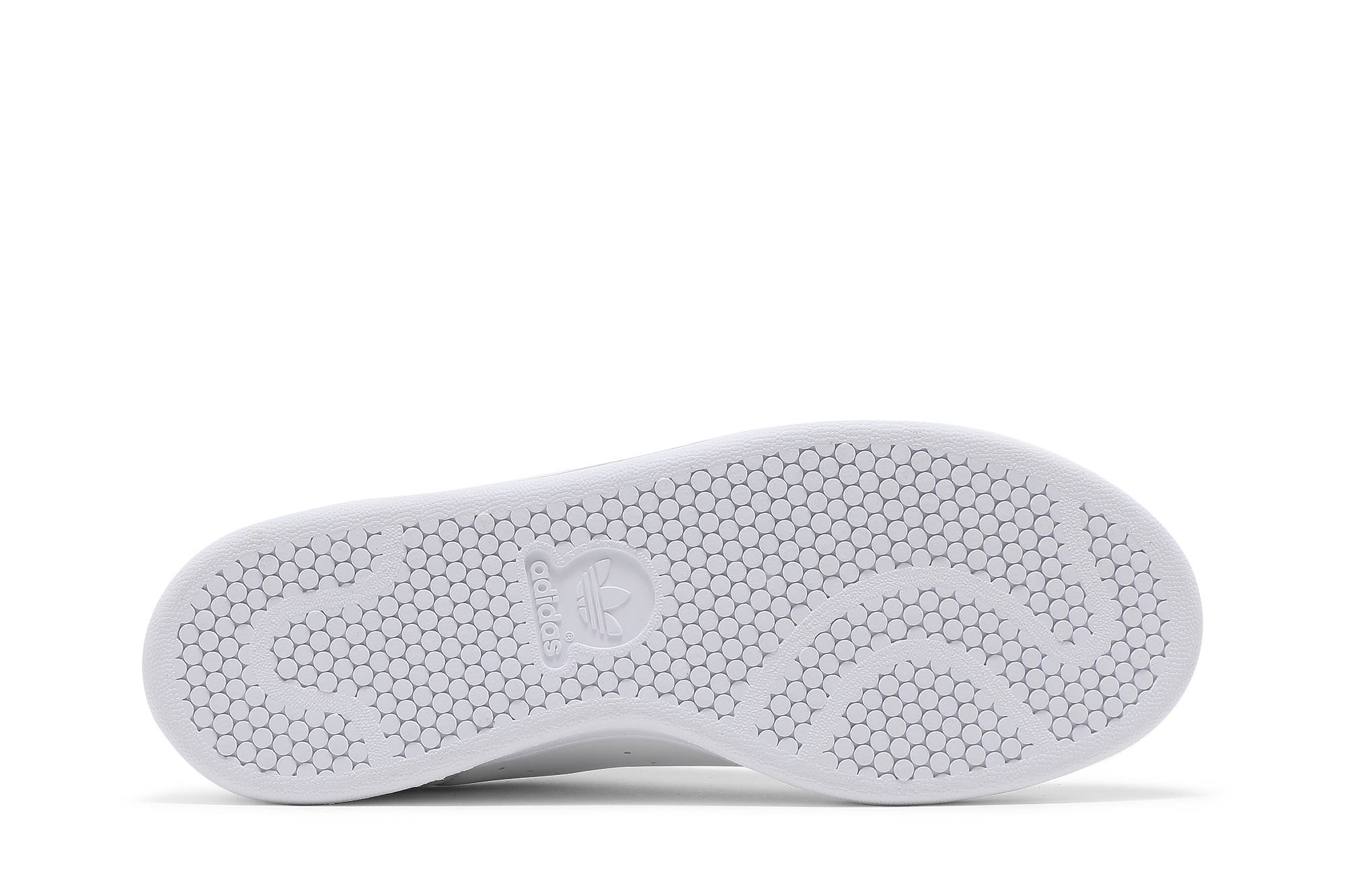 Shop フィオルッチ×アディダス スタンスミス「愛とは？」 EG5152