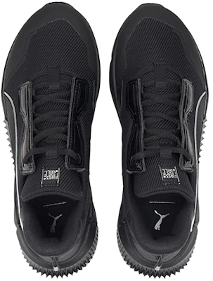 Puma x First Mile Provoke XT Mono 女款 黑白 低帮訓練鞋 Shop Puma x First Mile Provoke XT Mono 女款 黑白 低帮訓練鞋