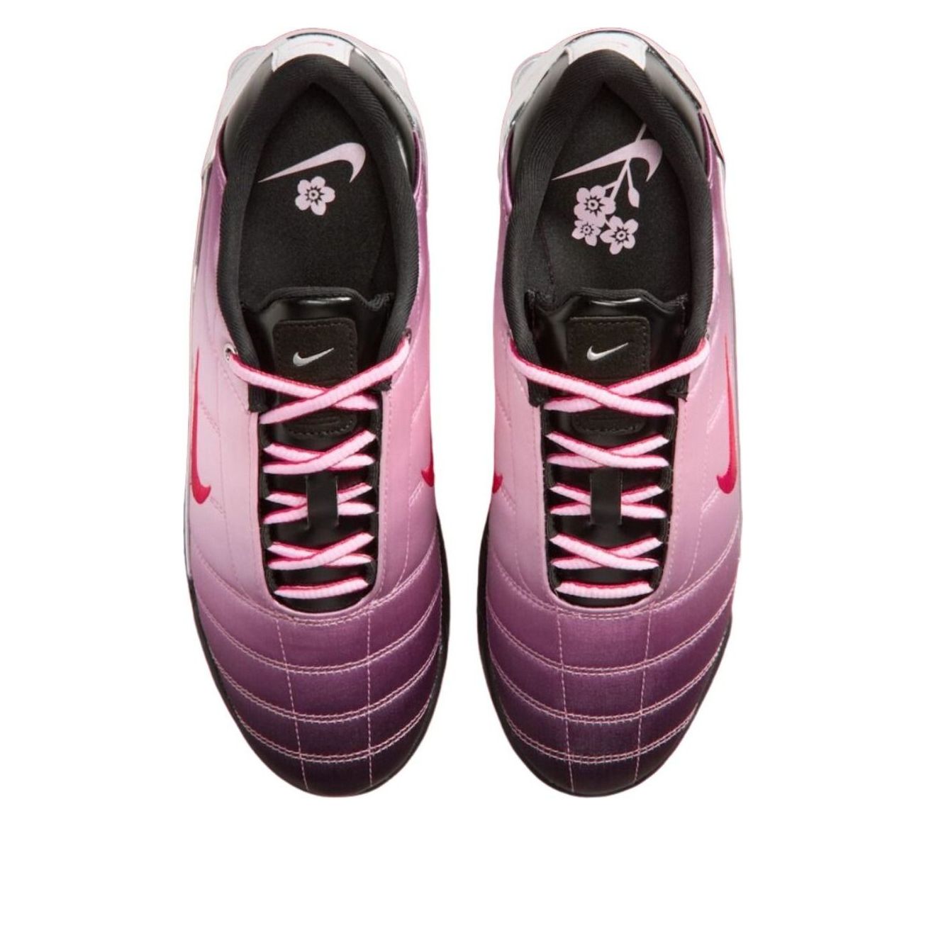 Lookbook (W) 勿忘我 x Nike Total 90 Shox Magia ''害羞粉紅黑紅'' IQ5683-601