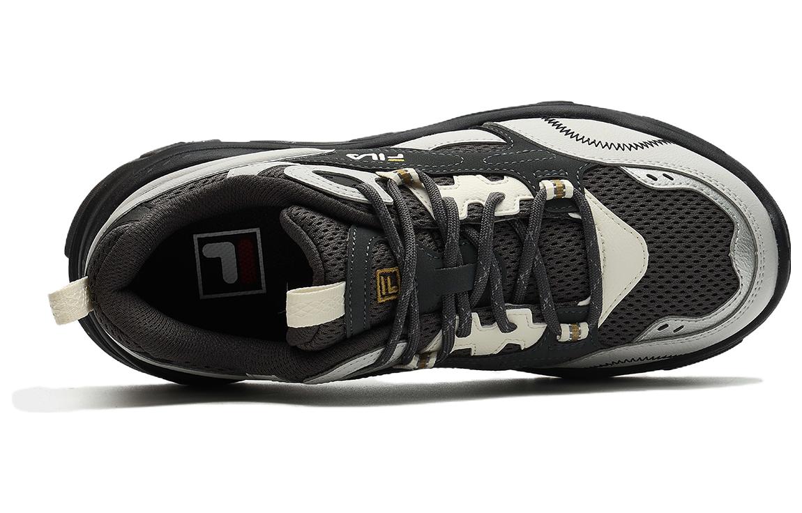 Shop FILA FUSION斐乐潮牌 COLLINA 舒適 減震防滑耐磨 低筒 生活休閒鞋 女款 黑灰