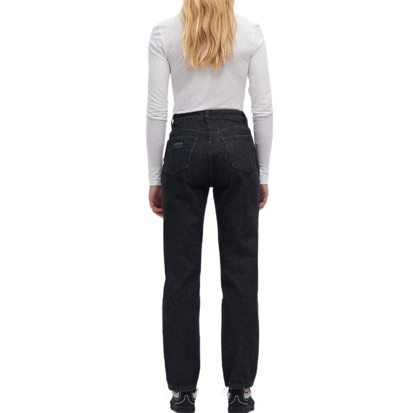 Shop (W) 가니 FW21 하이웨이스트 슬림핏 스트레이트 블랙 진. F6369026