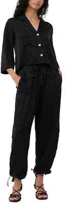 (W) 가니 SS24 릴랙스핏 엘라스틱 웨이스트 스트레이트 레그 팬츠 블랙. F9382099 Lookbook (W) 가니 SS24 릴랙스핏 엘라스틱 웨이스트 스트레이트 레그 팬츠 블랙. F9382099