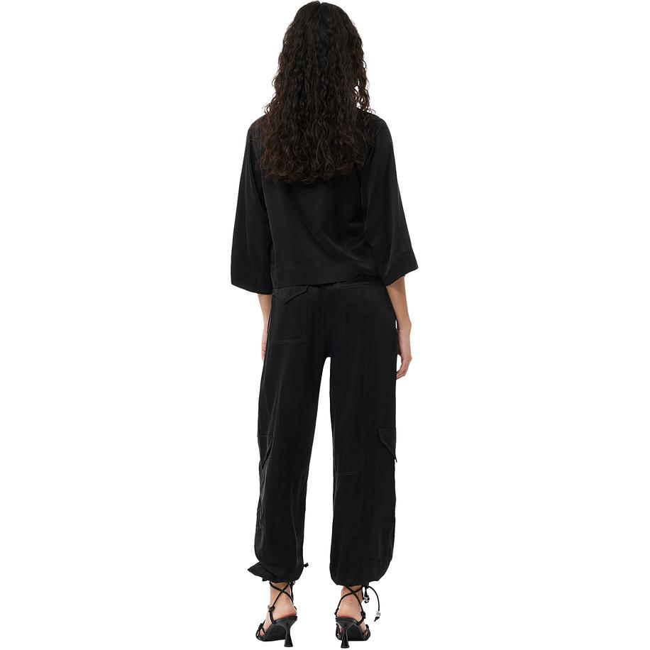 Shop (W) 가니 SS24 릴랙스핏 엘라스틱 웨이스트 스트레이트 레그 팬츠 블랙. F9382099