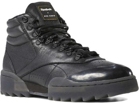 (W) Gigi Hadid x Reebok Freestyle High Nova Ripple ''Noir'' DV5193 Lookbook (W) Gigi Hadid x Reebok Freestyle High Nova Ripple ''Noir'' DV5193