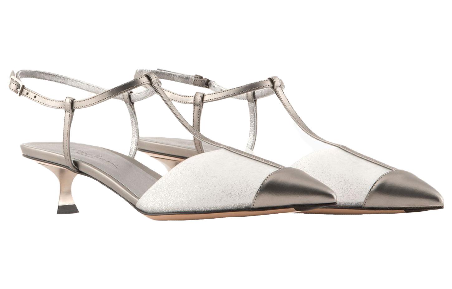 Lookbook (W) 乔治·阿玛尼 金色舒适杯跟皮革高跟鞋 X1E945XN8061A647