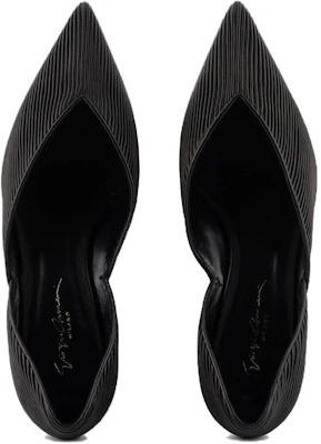 (W) Giorgio Armani Tacones Bajos de Cuero 'Negro' 'Elegante con Pliegues y Rayas' X1E949XN966K001 Shop (W) Giorgio Armani Tacones Bajos de Cuero 'Negro' 'Elegante con Pliegues y Rayas' X1E949XN966K001