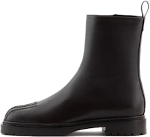 (Women) Giorgio Armani Leather Round-Toe Ankle Boot 'Black Comfort' X1N164XF629100118 (Women) Giorgio Armani Leather Round-Toe Ankle Boot 'Black Comfort' X1N164XF629100118
