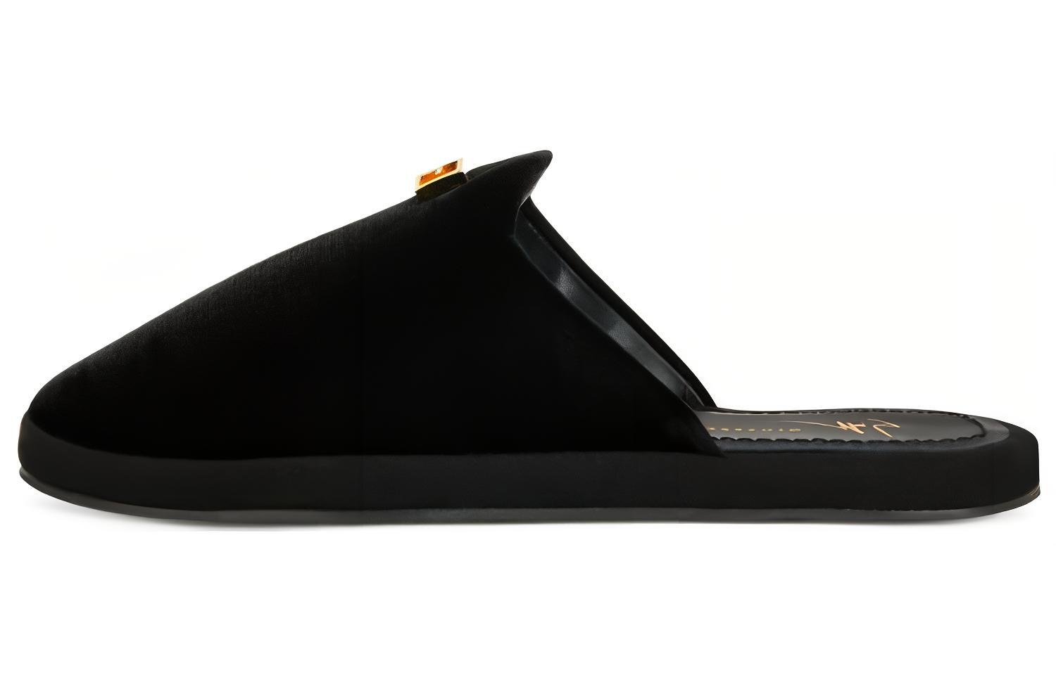 (W) Giuseppe Zanotti Domitille 'Black Fur'