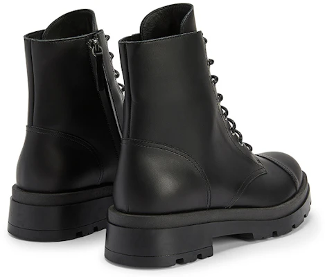 (W) Giuseppe Zanotti 黑色真皮圆头系带靴 IU30010001 Lookbook (W) Giuseppe Zanotti 黑色真皮圆头系带靴 IU30010001
