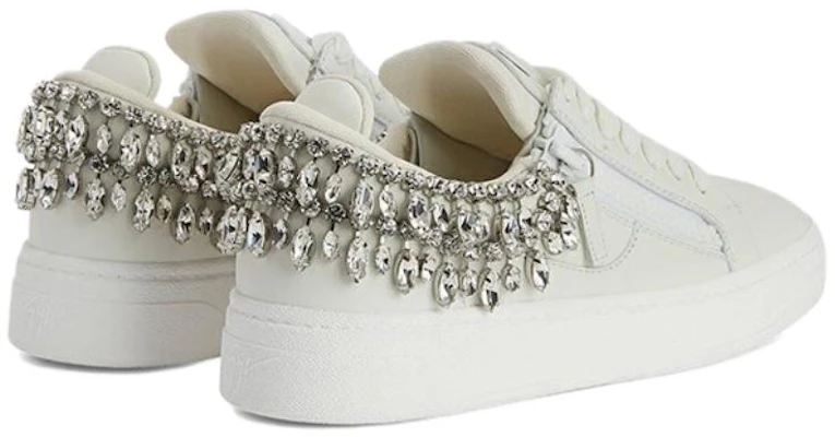 giuseppe zanotti/GZ 皮革 時尚水鑽氣質百搭 低筒 板鞋 女款 白色 Shop giuseppe zanotti/GZ 皮革 時尚水鑽氣質百搭 低筒 板鞋 女款 白色