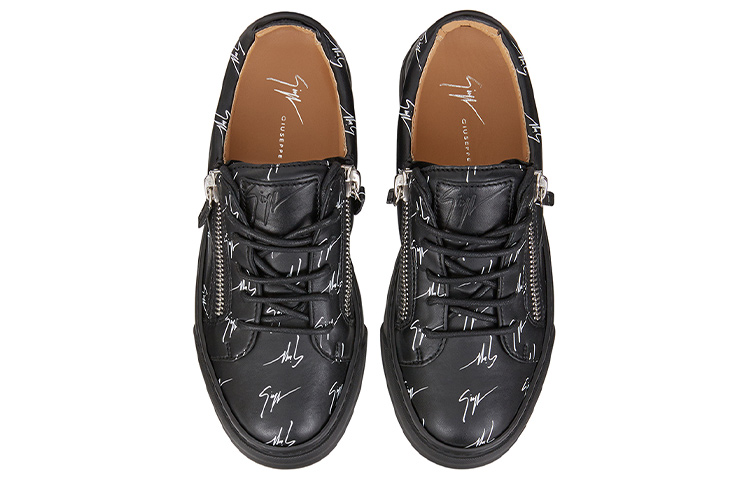 Shop Giuseppe Zanotti/GZ 牛皮印花低帮時尚板鞋 女款 黑色