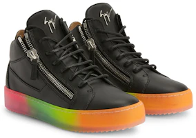 Lookbook Giuseppe Zanotti 皮革和漆皮中幫運動鞋 女款 黑色