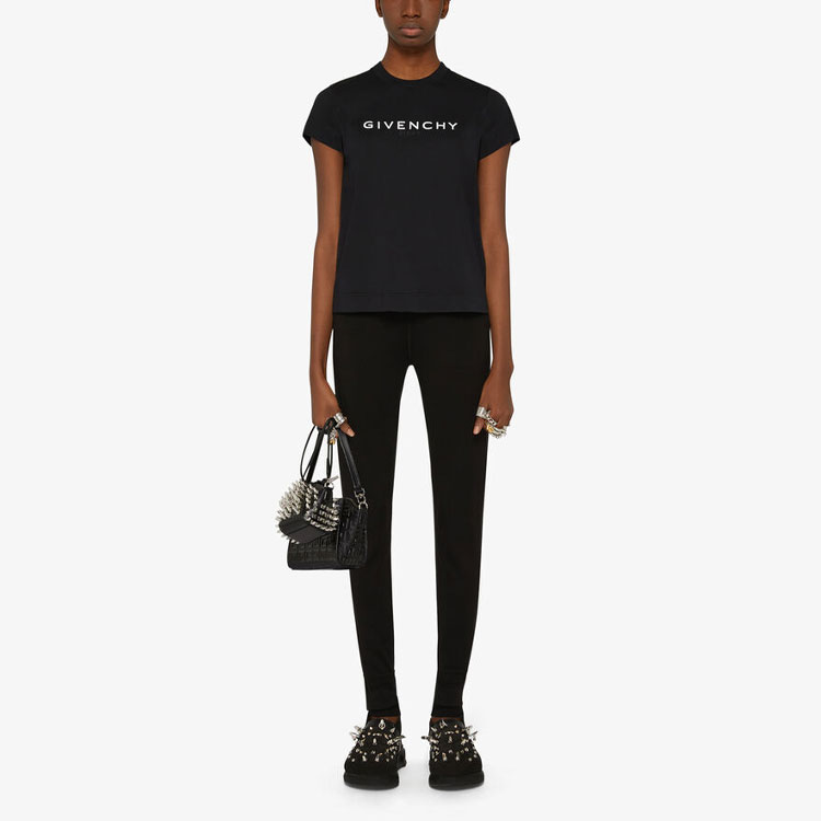 Lookbook (W) 紀梵希 4G翻轉標誌黑色短袖T恤 BW707Z3Z5W-001