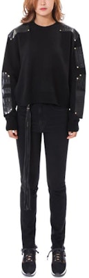 (W) Givenchy Crewneck Hitam Sweatshirt Lengan Panjang Warna Polos. 16I7816512-001 Lookbook (W) Givenchy Crewneck Hitam Sweatshirt Lengan Panjang Warna Polos. 16I7816512-001