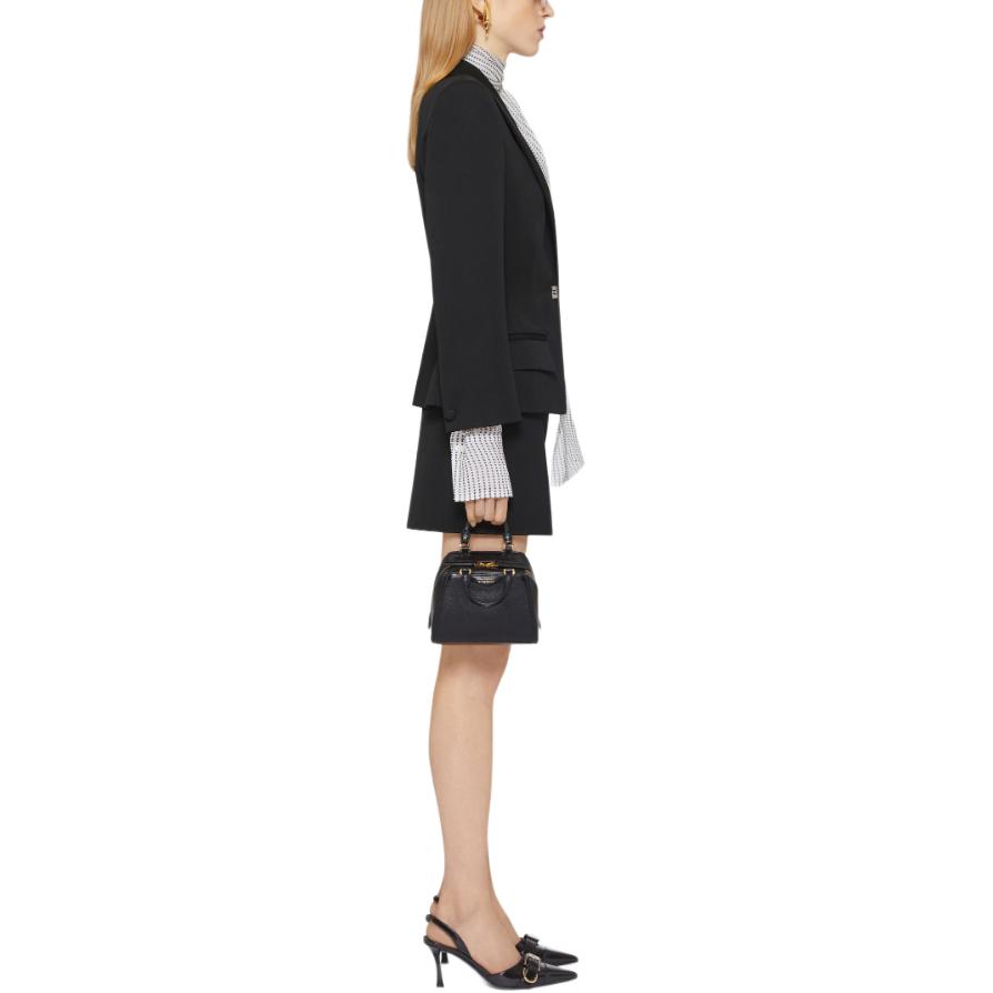 Purchase (W) ジバンシィ ブラック ストレートカジュアルスカート ソリッドロゴ FW24. BW40W915CT-001