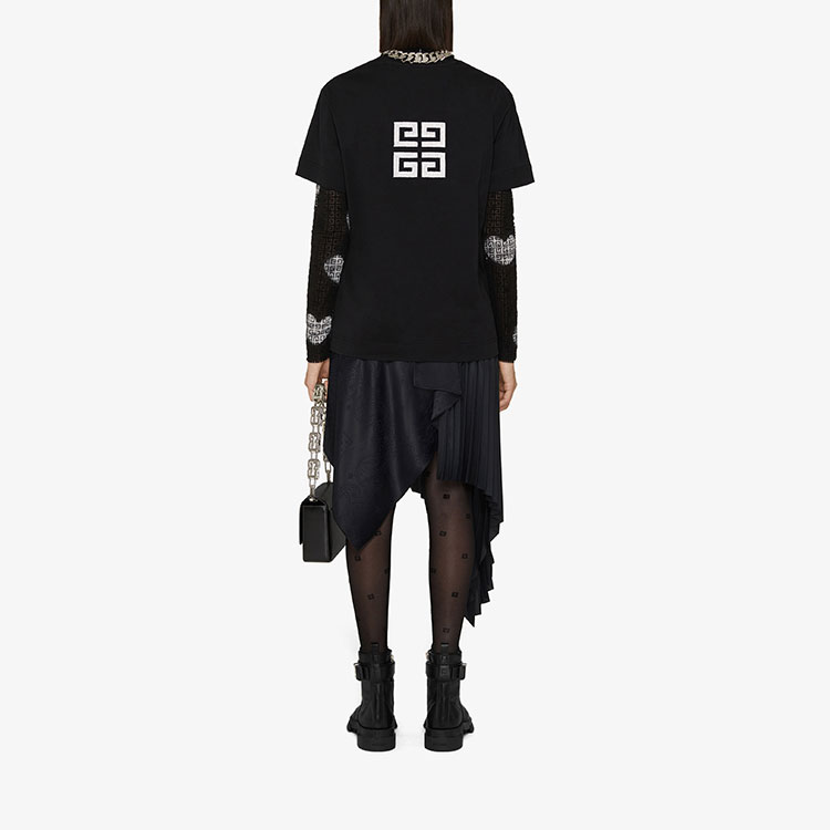 Shop (W) 지방시 블랙 크루넥 레터 프린트 반팔 티셔츠 BW707Y3Z85-001