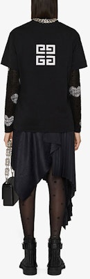 (W) 지방시 블랙 크루넥 레터 프린트 반팔 티셔츠 BW707Y3Z85-001 Shop (W) 지방시 블랙 크루넥 레터 프린트 반팔 티셔츠 BW707Y3Z85-001