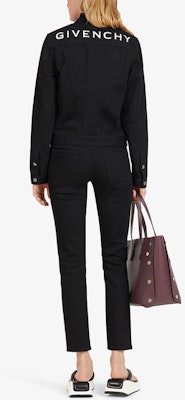 (W) GIVENCHY Jaket Denim Hitam Berbutang Panjang dengan Kolar Solid BW008N50DQ-001 Purchase (W) GIVENCHY Jaket Denim Hitam Berbutang Panjang dengan Kolar Solid BW008N50DQ-001