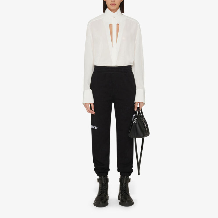Lookbook (Women) GIVENCHY FW21 Black Logo Jogger Sweatpants BW50TJ3Z85-001