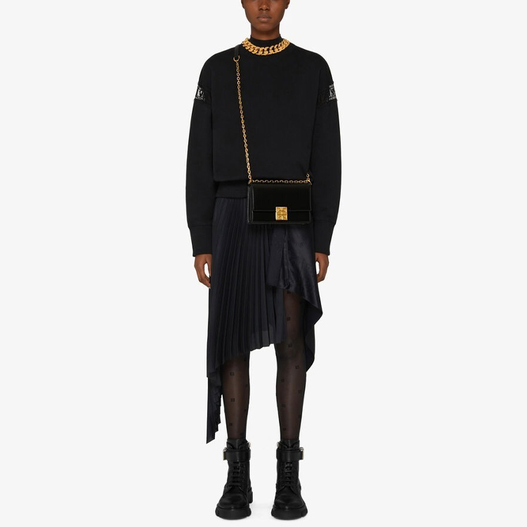 Lookbook (W) Givenchy 2021秋冬黑色蕾絲肩袖設計衛衣 BWJ02Q3Z7Z-001