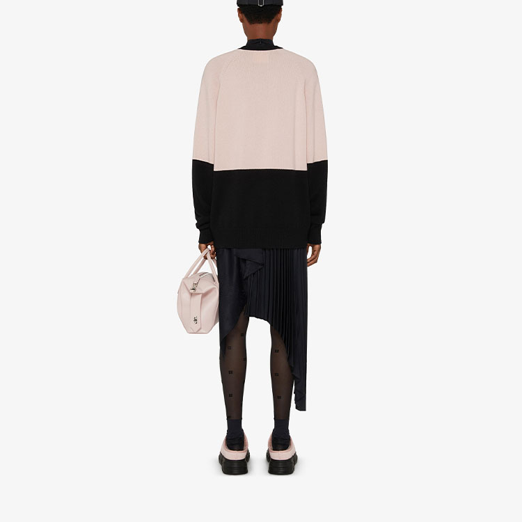 Shop (W) GIVENCHY 2021秋冬粉色Logo拼色羊絨毛衣披肩。 BW908N4ZBA-024