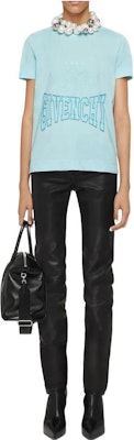 (Women) Givenchy FW22 Blue Logo Print Crewneck T-Shirt BW70AS3ZB1-466 Lookbook (Women) Givenchy FW22 Blue Logo Print Crewneck T-Shirt BW70AS3ZB1-466