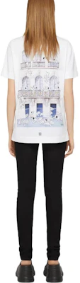 (Women) GIVENCHY FW22 White Dalmatian Logo Printed Oversized T-Shirt. BW707Z3ZAQ-100 Purchase (Women) GIVENCHY FW22 White Dalmatian Logo Printed Oversized T-Shirt. BW707Z3ZAQ-100